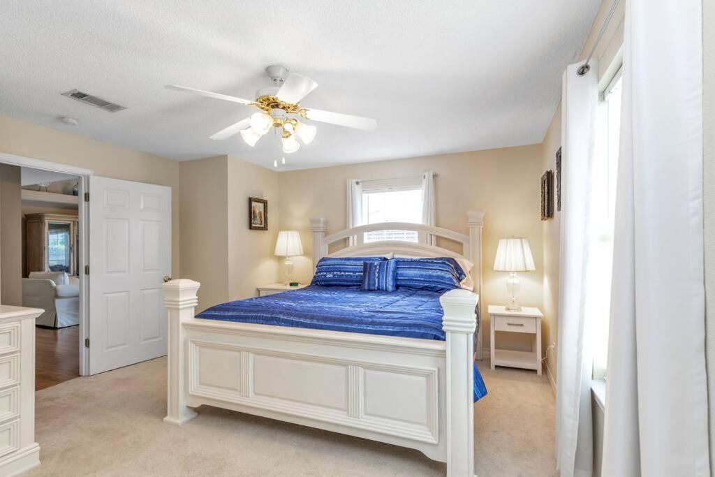 Seaside Sanctuary Close To Beach!